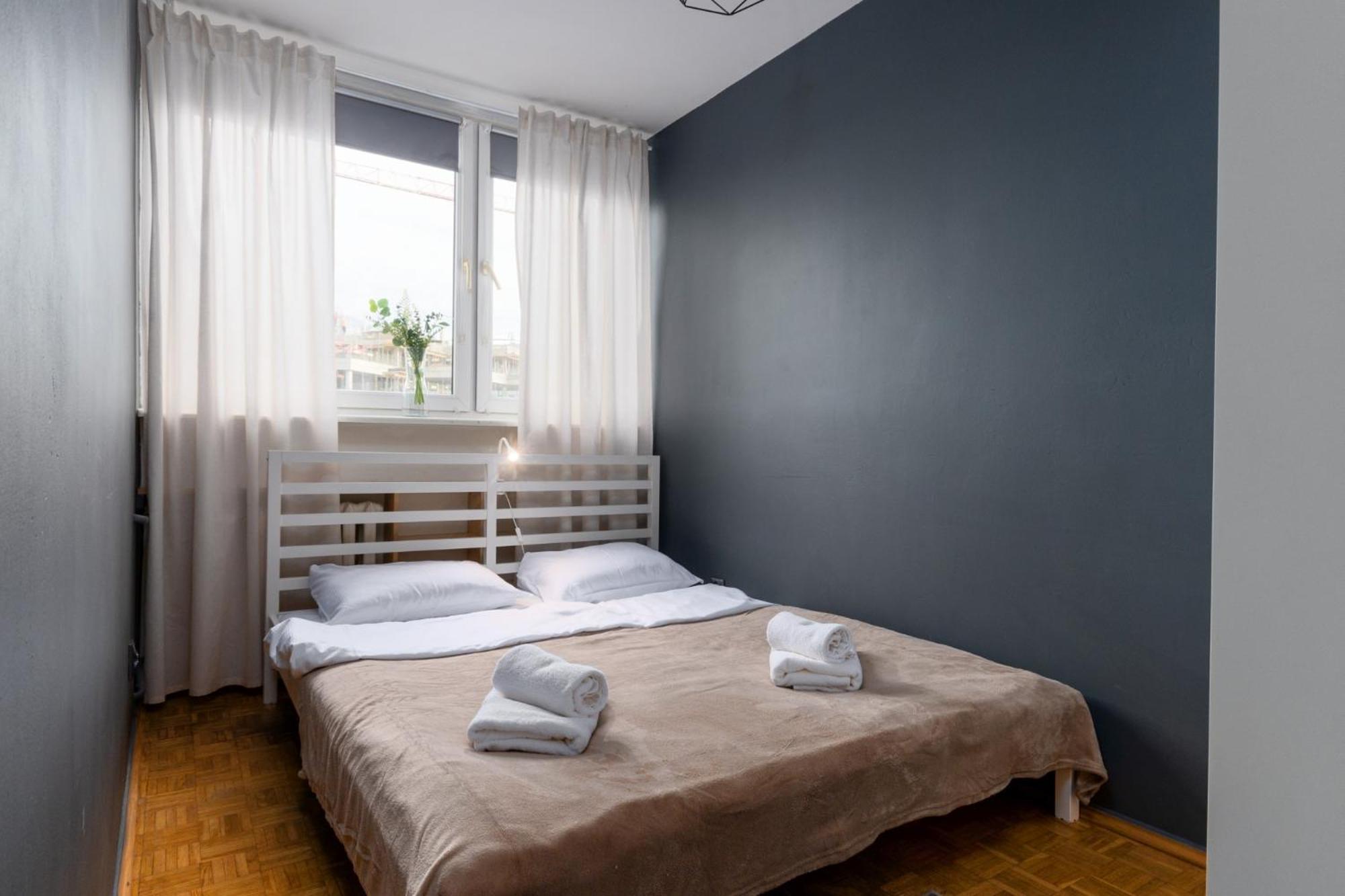 Zielinskiego Grey Apartment Wroclaw